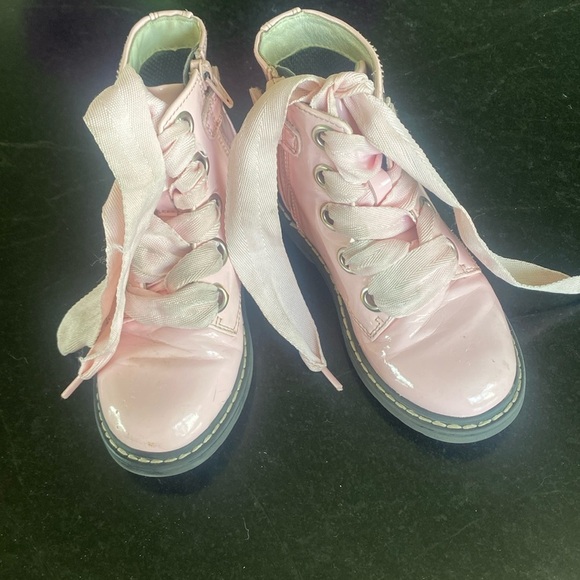 Lelli Kelly Pink patent combat boots size 11 - Picture 1 of 9